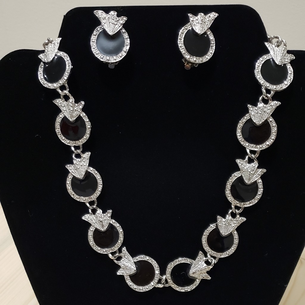 Silver & Black Statement Necklace Set